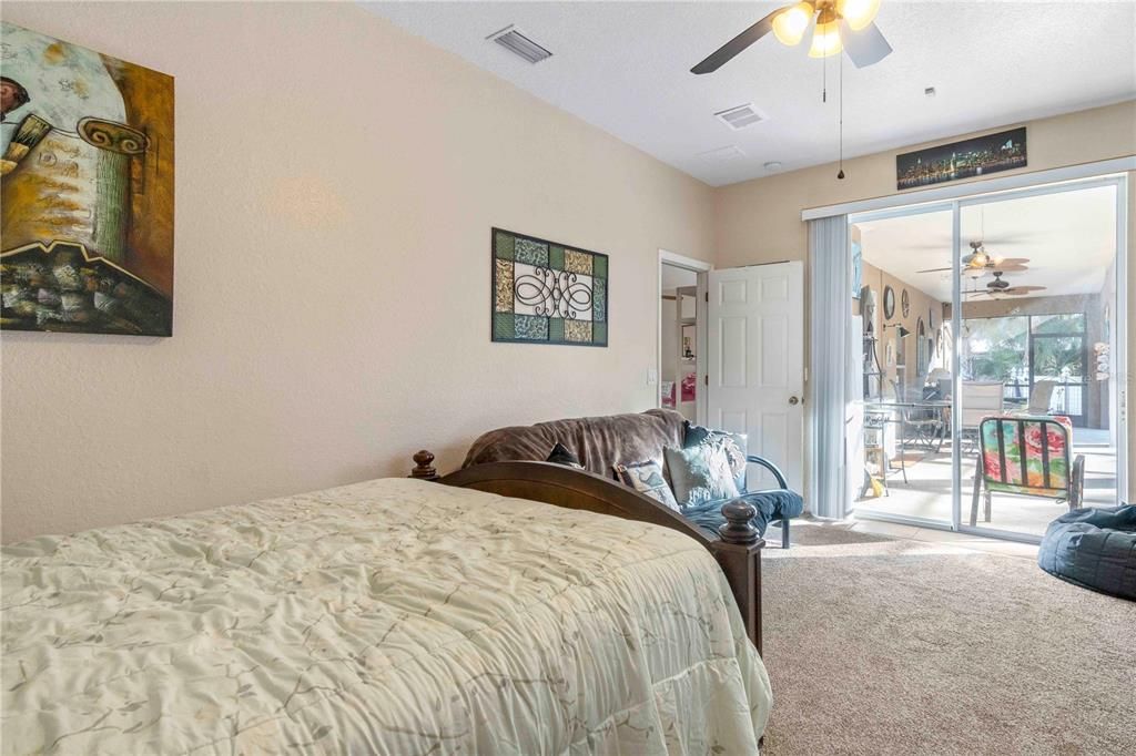 待售: $535,000 (4 贝兹, 2 浴室, 2276 平方英尺)