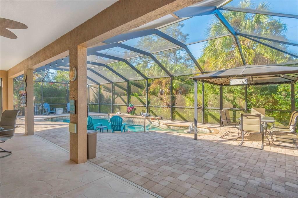 待售: $535,000 (4 贝兹, 2 浴室, 2276 平方英尺)