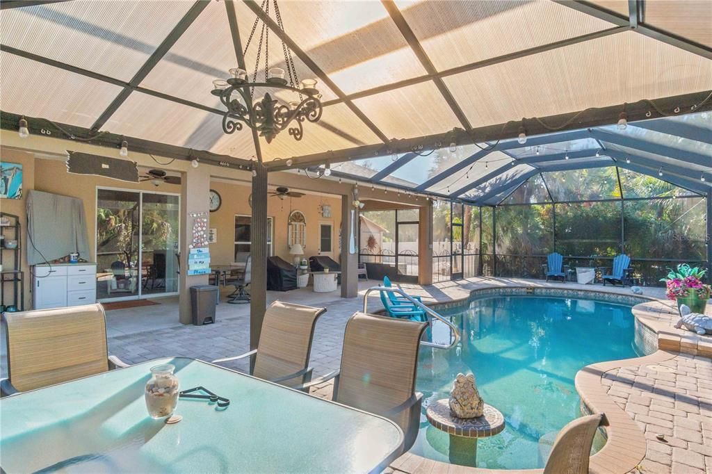 待售: $535,000 (4 贝兹, 2 浴室, 2276 平方英尺)