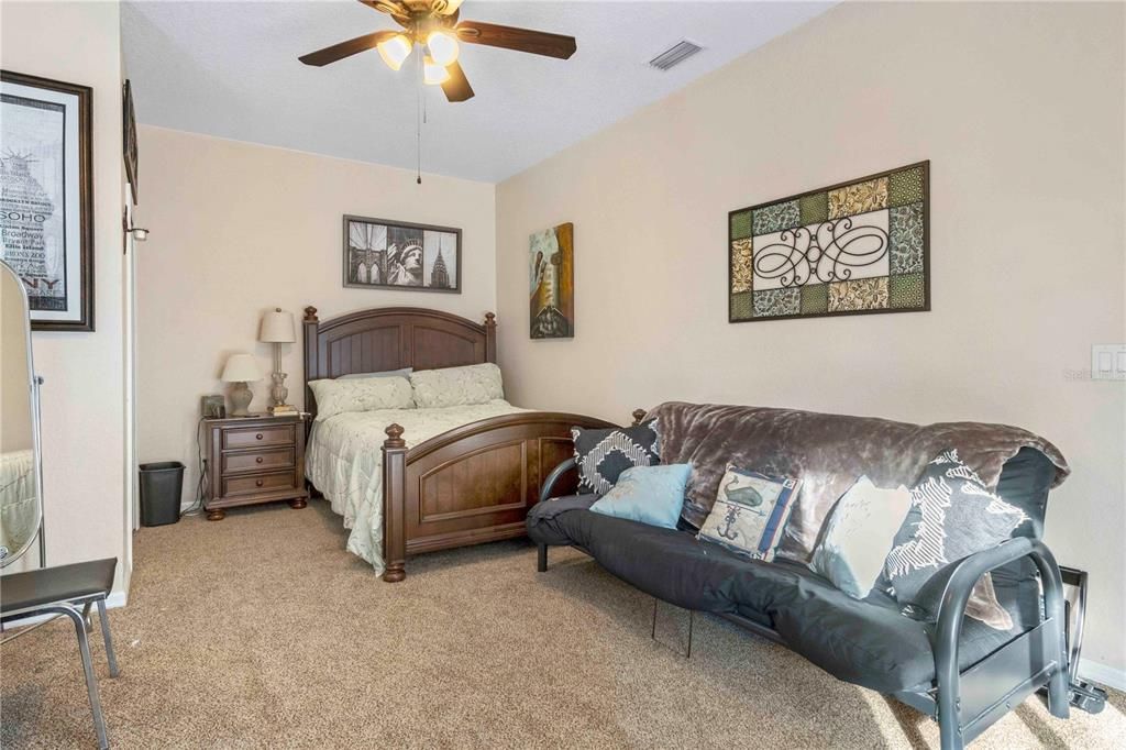 待售: $535,000 (4 贝兹, 2 浴室, 2276 平方英尺)