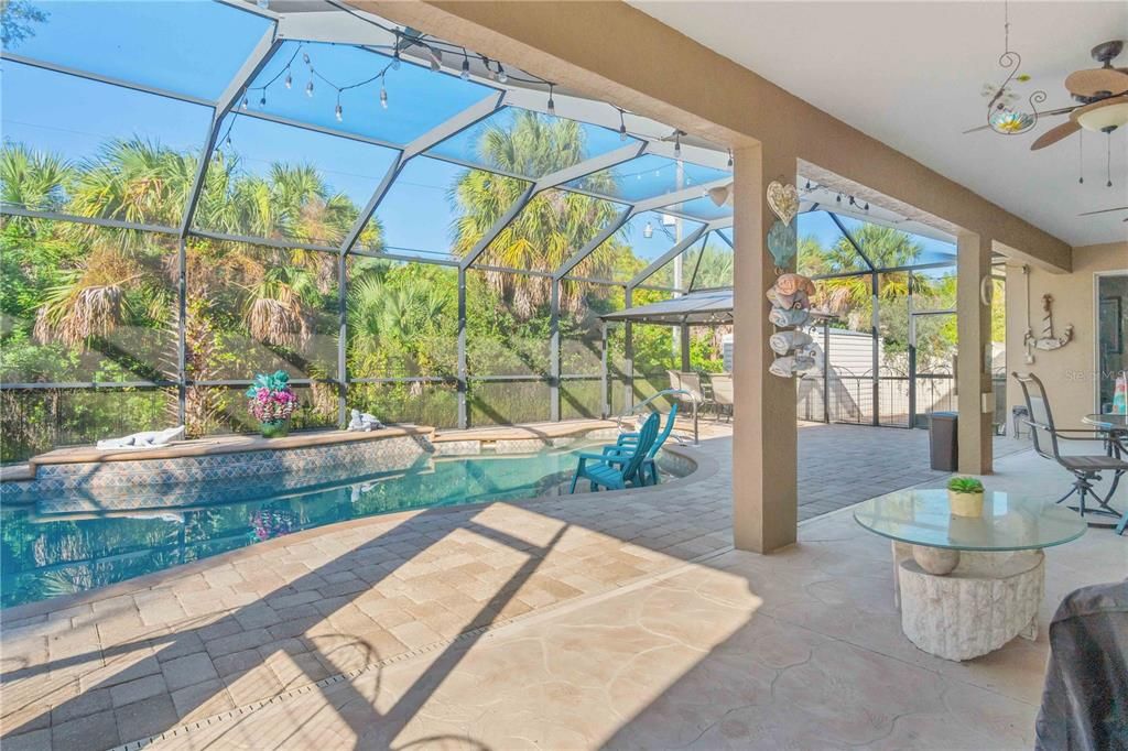 待售: $535,000 (4 贝兹, 2 浴室, 2276 平方英尺)