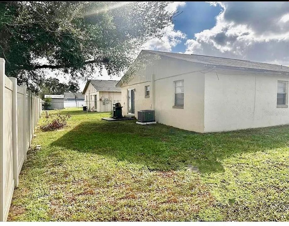 En Venta: $315,000 (4 camas, 0 baños, 1608 Pies cuadrados)