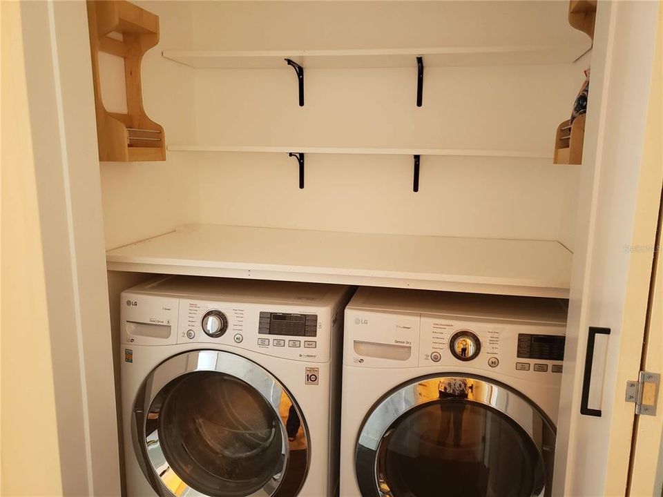 For Rent: $1,795 (2 beds, 1 baths, 1141 Square Feet)