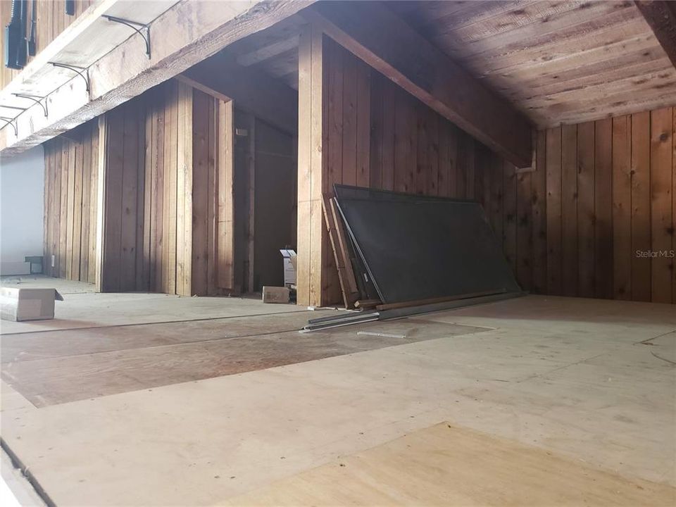 For Rent: $1,795 (2 beds, 1 baths, 1141 Square Feet)