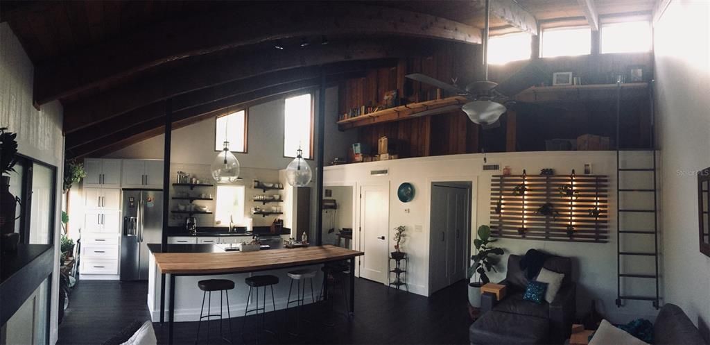 For Rent: $1,795 (2 beds, 1 baths, 1141 Square Feet)