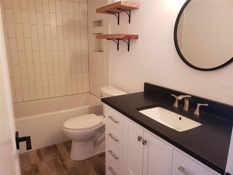 For Rent: $1,795 (2 beds, 1 baths, 1141 Square Feet)