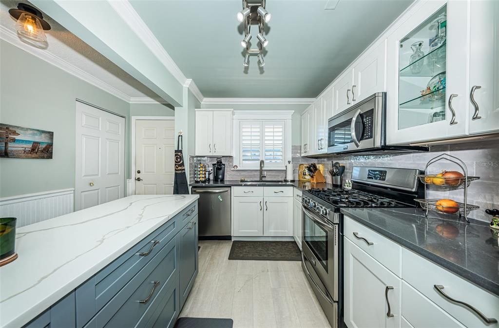 En Venta: $280,000 (2 camas, 2 baños, 1250 Pies cuadrados)