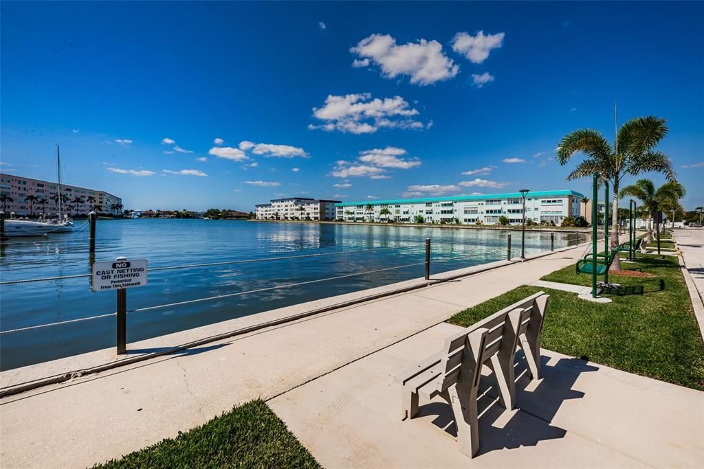 En Venta: $280,000 (2 camas, 2 baños, 1250 Pies cuadrados)