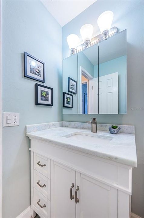 En Venta: $280,000 (2 camas, 2 baños, 1250 Pies cuadrados)