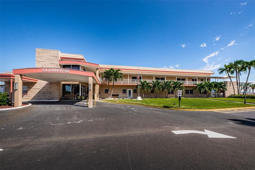 En Venta: $280,000 (2 camas, 2 baños, 1250 Pies cuadrados)