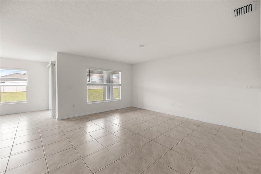 出租: $1,995 (3 贝兹, 2 浴室, 1672 平方英尺)