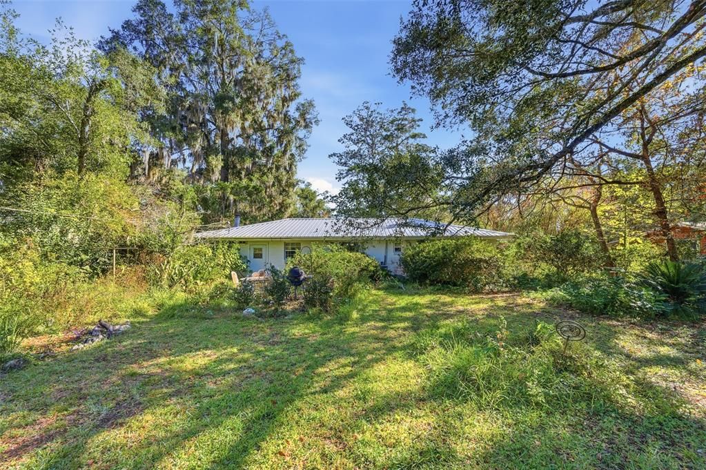 待售: $180,000 (3 贝兹, 1 浴室, 1506 平方英尺)