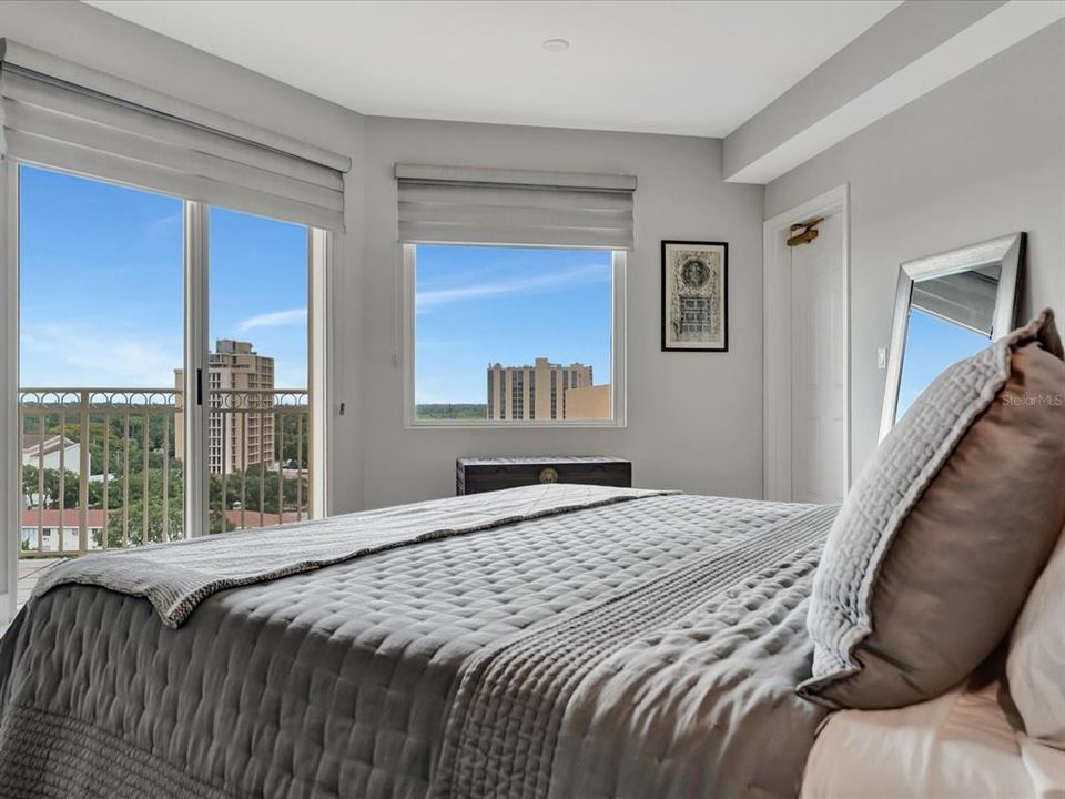 For Rent: $11,000 (2 beds, 2 baths, 2600 Square Feet)