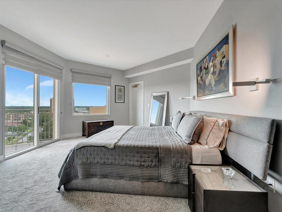 For Rent: $11,000 (2 beds, 2 baths, 2600 Square Feet)