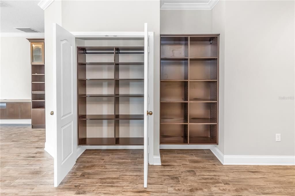 En Venta: $665,000 (4 camas, 3 baños, 2190 Pies cuadrados)