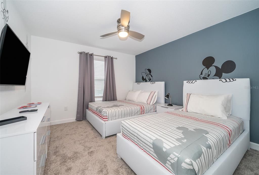 For Rent: $2,800 (4 beds, 3 baths, 1914 Square Feet)