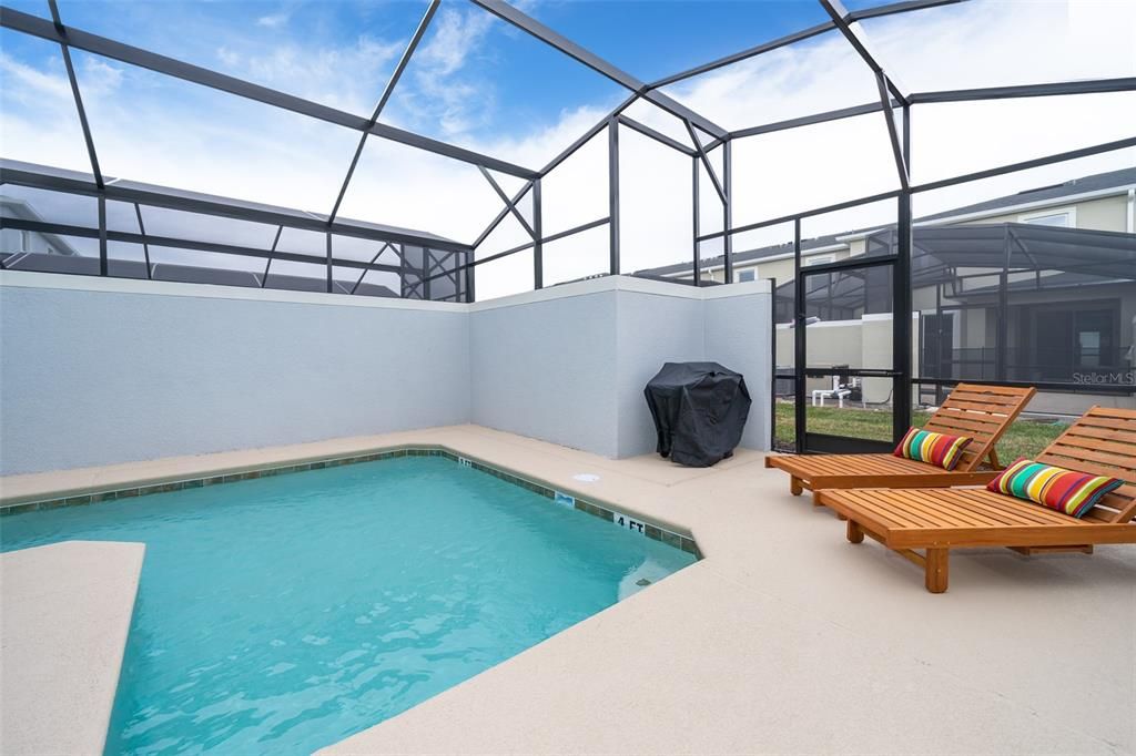 For Rent: $2,800 (4 beds, 3 baths, 1914 Square Feet)