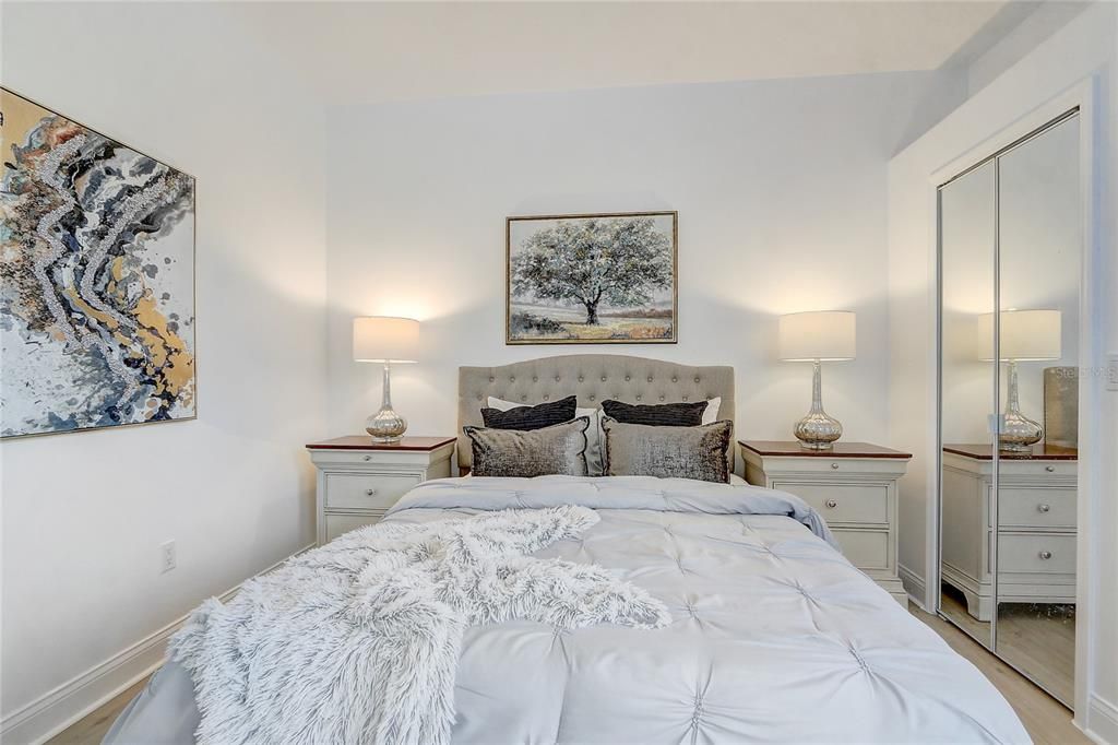 For Sale: $699,999 (3 beds, 2 baths, 2366 Square Feet)