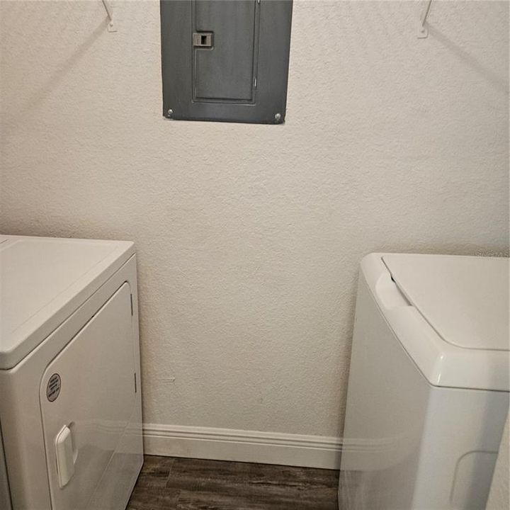 For Rent: $1,275 (1 beds, 1 baths, 583 Square Feet)