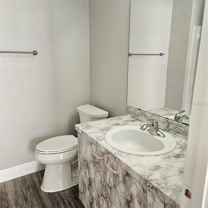 For Rent: $1,275 (1 beds, 1 baths, 583 Square Feet)