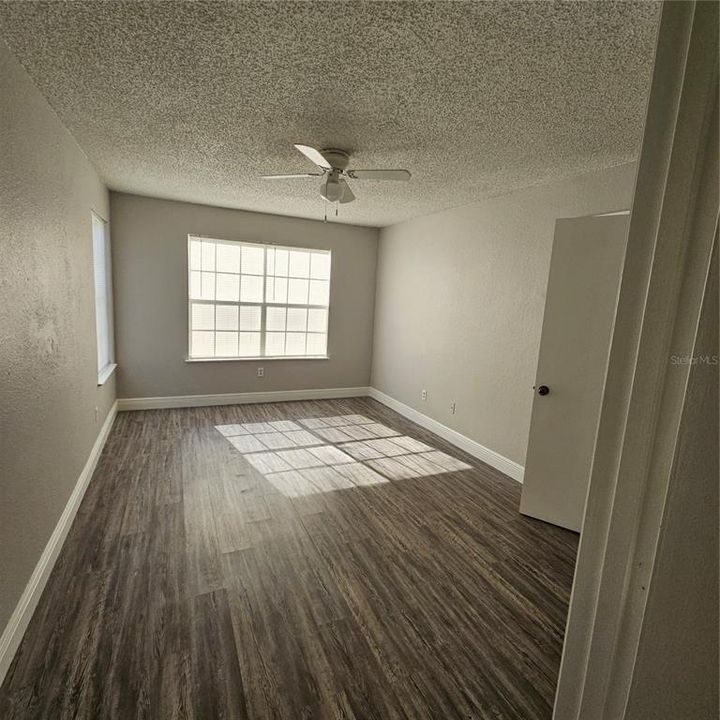 For Rent: $1,275 (1 beds, 1 baths, 583 Square Feet)