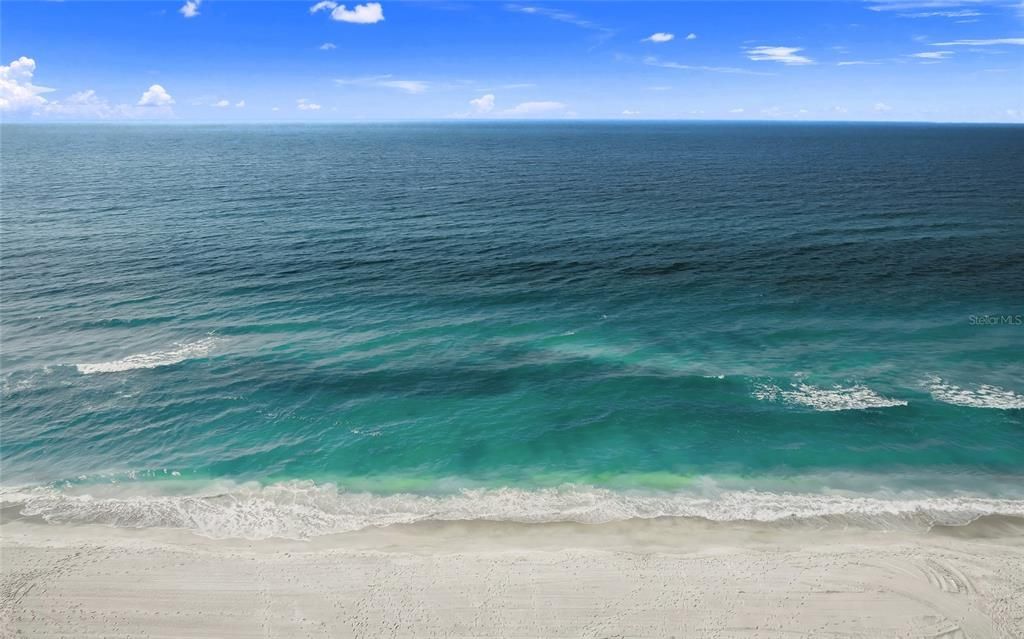 For Sale: $1,995,000 (4 beds, 3 baths, 2483 Square Feet)