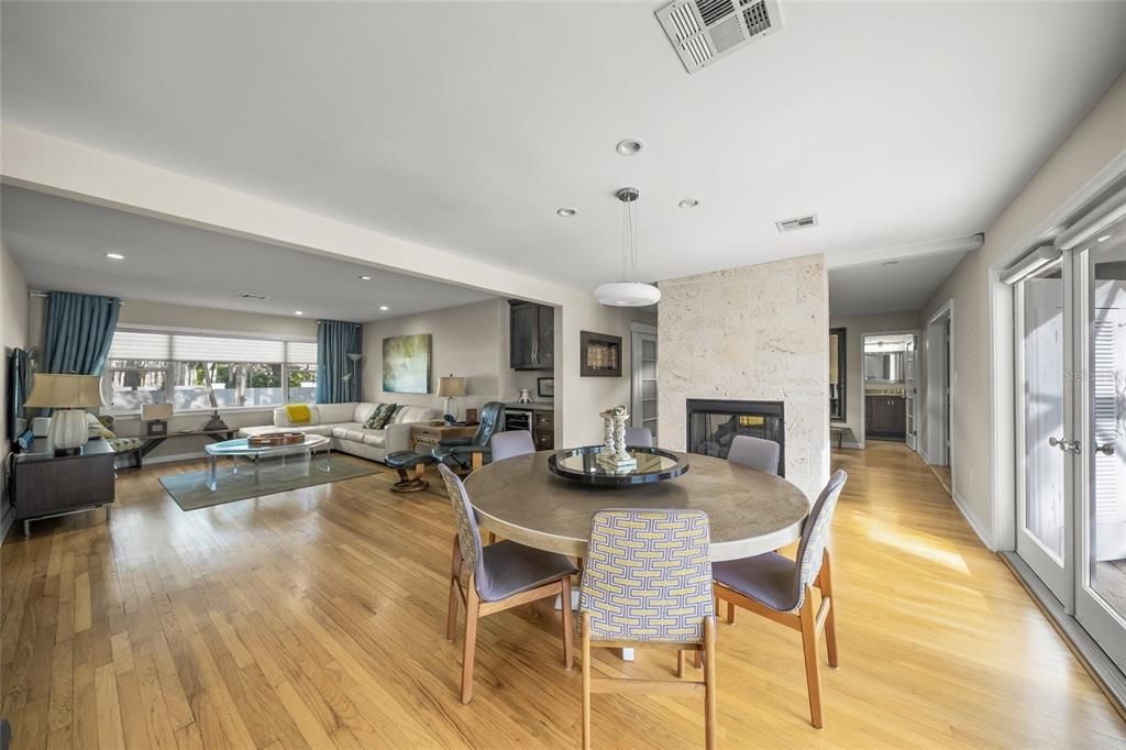 For Sale: $1,995,000 (4 beds, 3 baths, 2483 Square Feet)