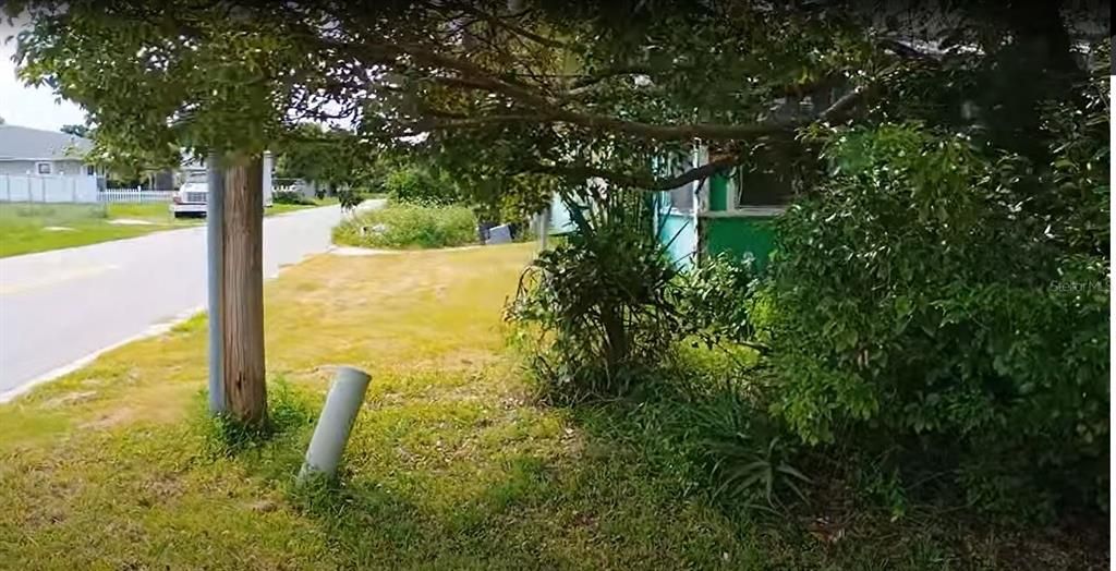 На продажу: $5,000 (0.05 acres)