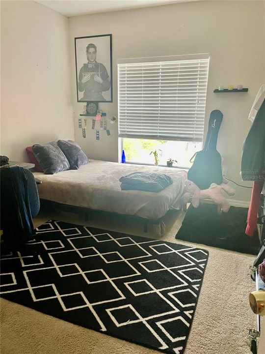 待售: $779,000 (8 贝兹, 0 浴室, 4330 平方英尺)