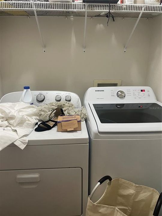 待售: $779,000 (8 贝兹, 0 浴室, 4330 平方英尺)