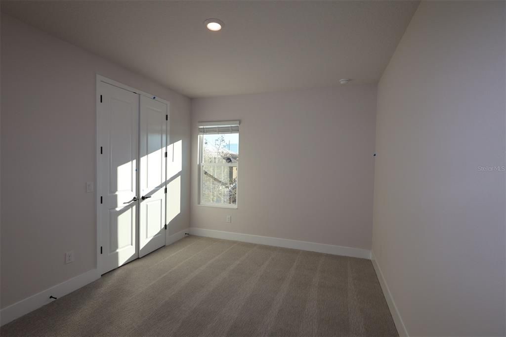 En Venta: $1,099,990 (4 camas, 4 baños, 2972 Pies cuadrados)