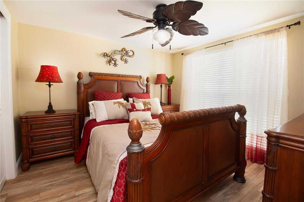 For Rent: $1,950 (2 beds, 1 baths, 1264 Square Feet)