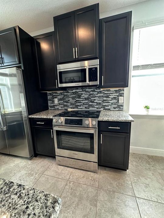 В аренду: $1,600 (1 спален, 1 ванн, 800 Квадратных фут)