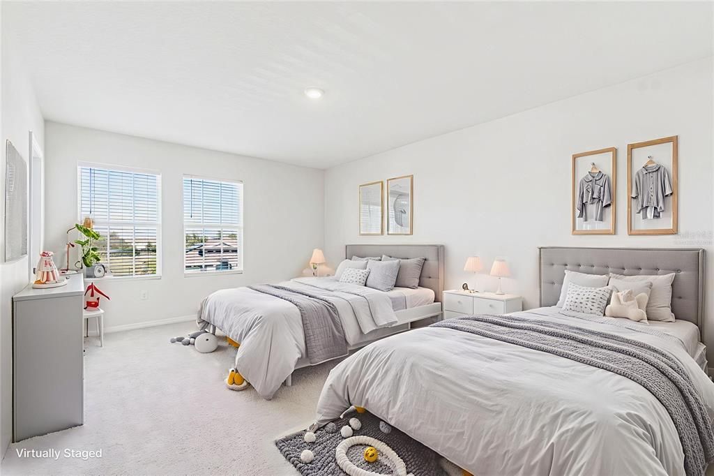 For Rent: $3,200 (4 beds, 3 baths, 3313 Square Feet)