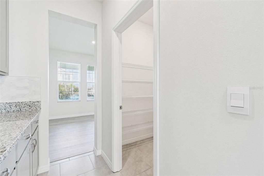 For Rent: $3,200 (4 beds, 3 baths, 3313 Square Feet)