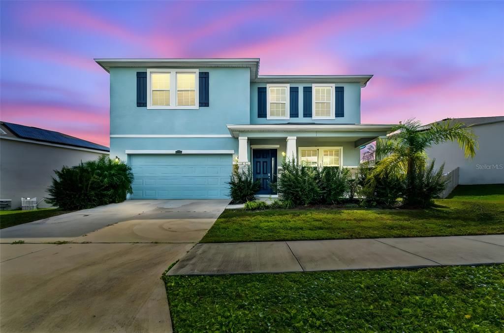 For Rent: $3,200 (4 beds, 3 baths, 3313 Square Feet)