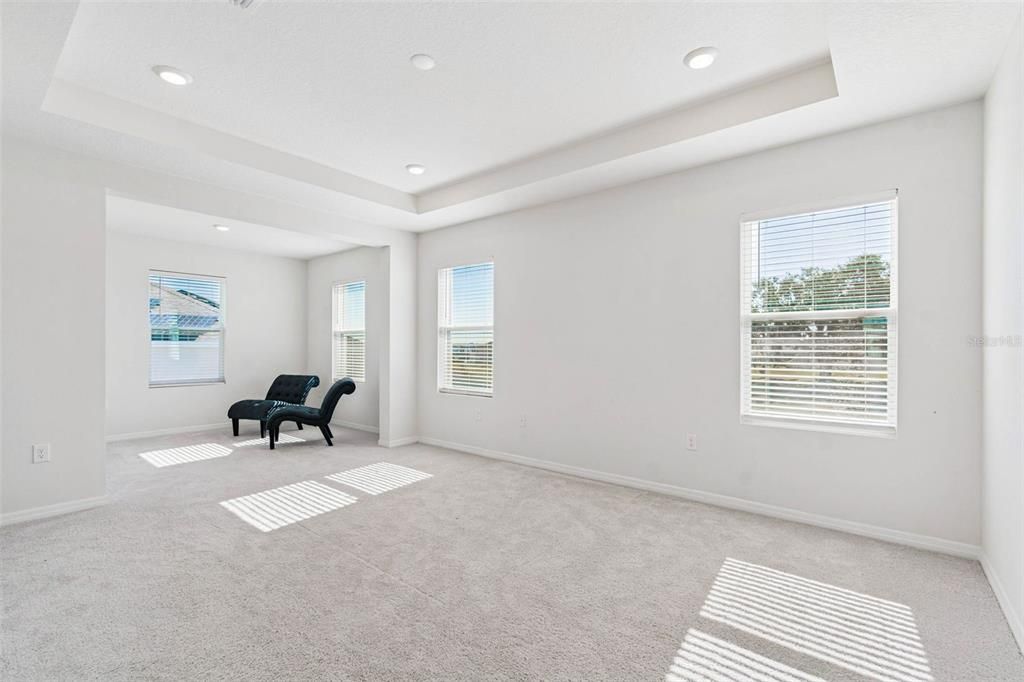 For Rent: $3,200 (4 beds, 3 baths, 3313 Square Feet)