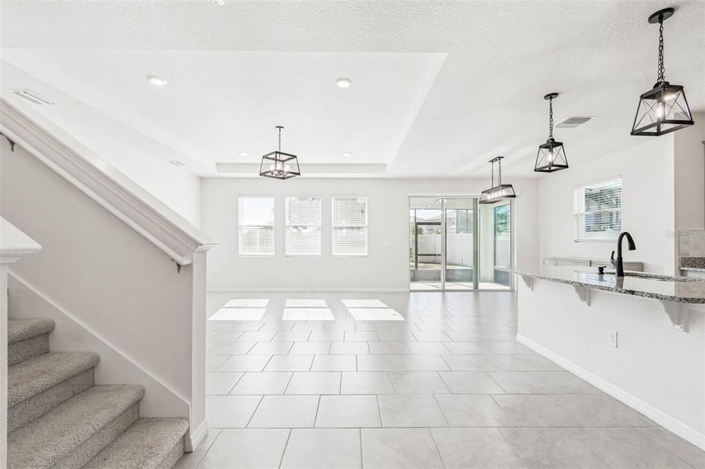 For Rent: $3,200 (4 beds, 3 baths, 3313 Square Feet)