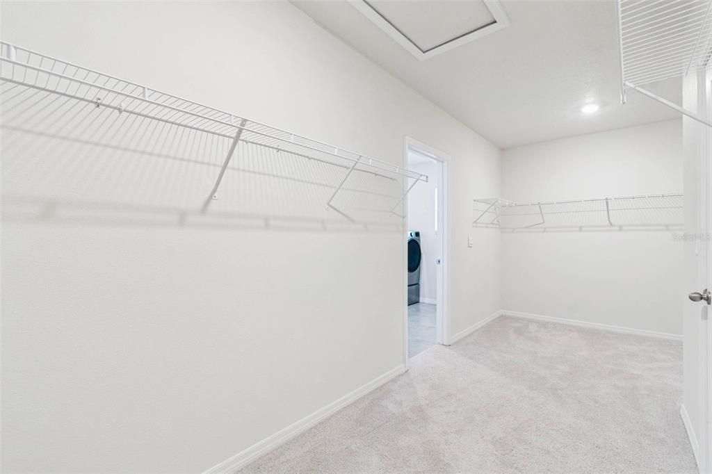 For Rent: $3,200 (4 beds, 3 baths, 3313 Square Feet)