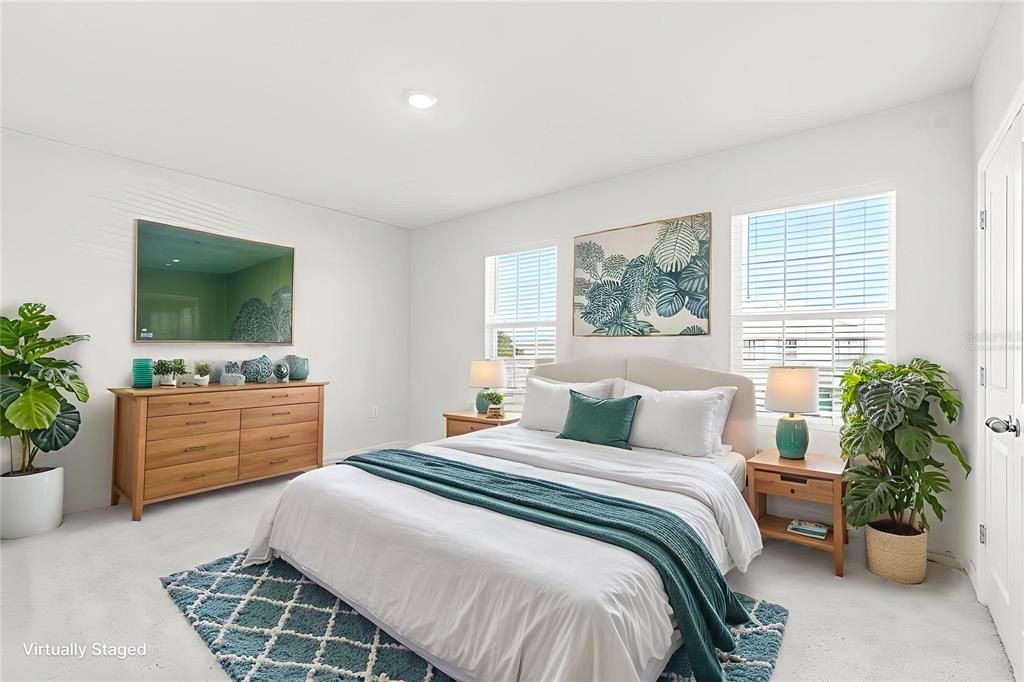 For Rent: $3,200 (4 beds, 3 baths, 3313 Square Feet)