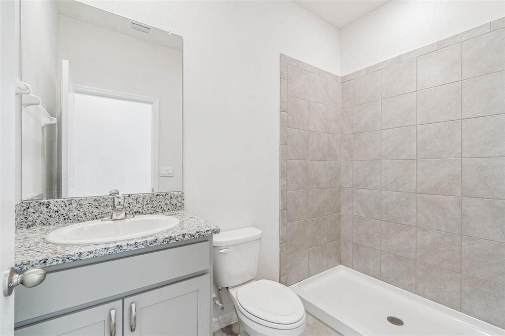 For Rent: $3,200 (4 beds, 3 baths, 3313 Square Feet)