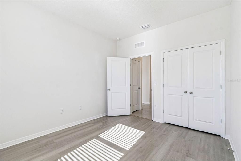 For Rent: $3,200 (4 beds, 3 baths, 3313 Square Feet)