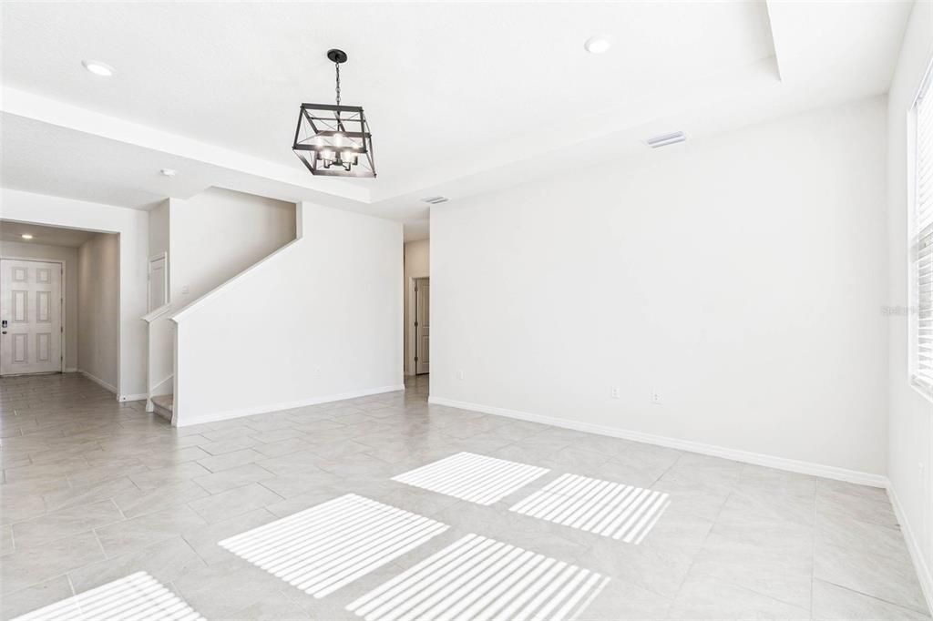 For Rent: $3,200 (4 beds, 3 baths, 3313 Square Feet)