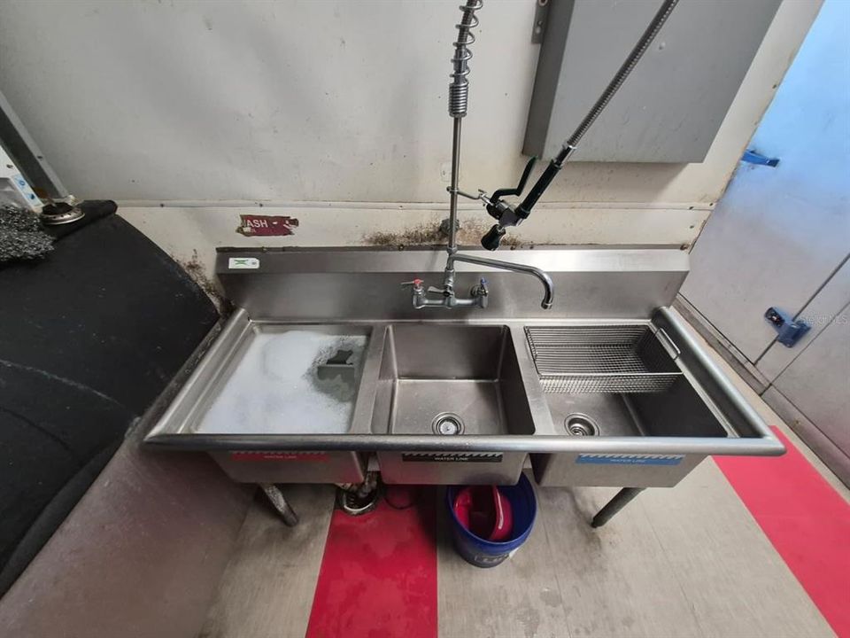 For Sale: $130,000 (0 beds, 0 baths, 2640 Square Feet)