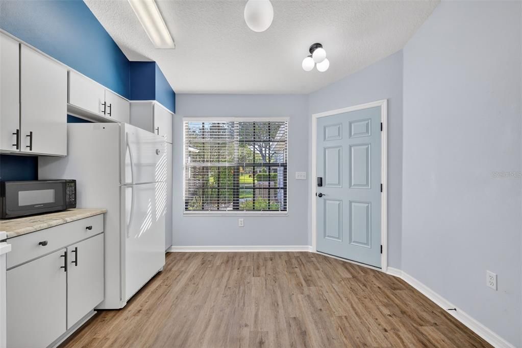 En Venta: $218,000 (2 camas, 2 baños, 1024 Pies cuadrados)