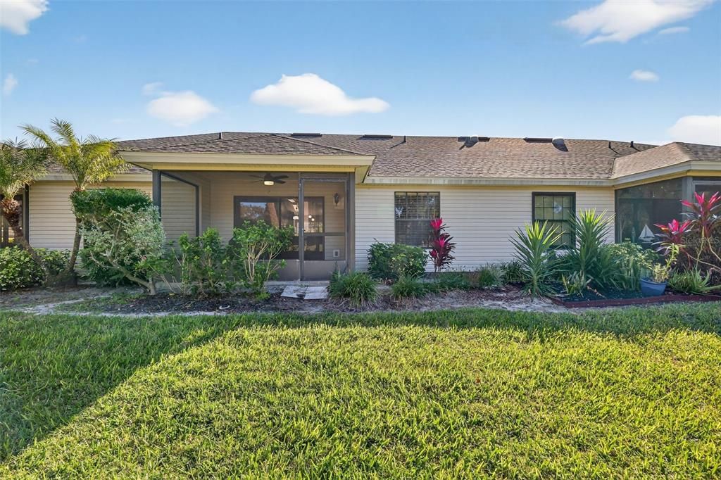 En Venta: $218,000 (2 camas, 2 baños, 1024 Pies cuadrados)