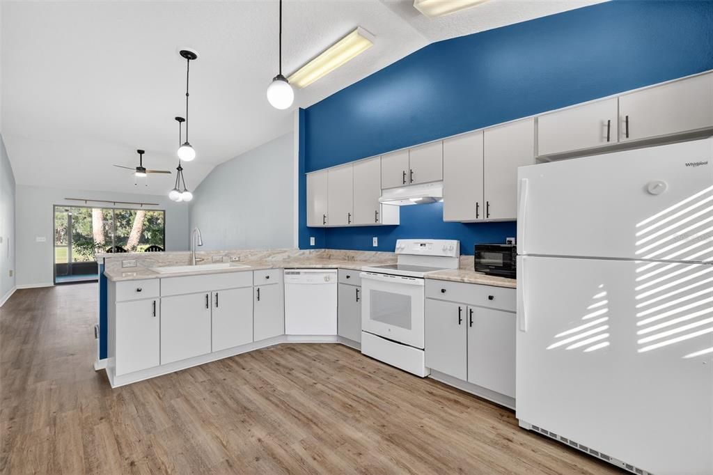 En Venta: $218,000 (2 camas, 2 baños, 1024 Pies cuadrados)