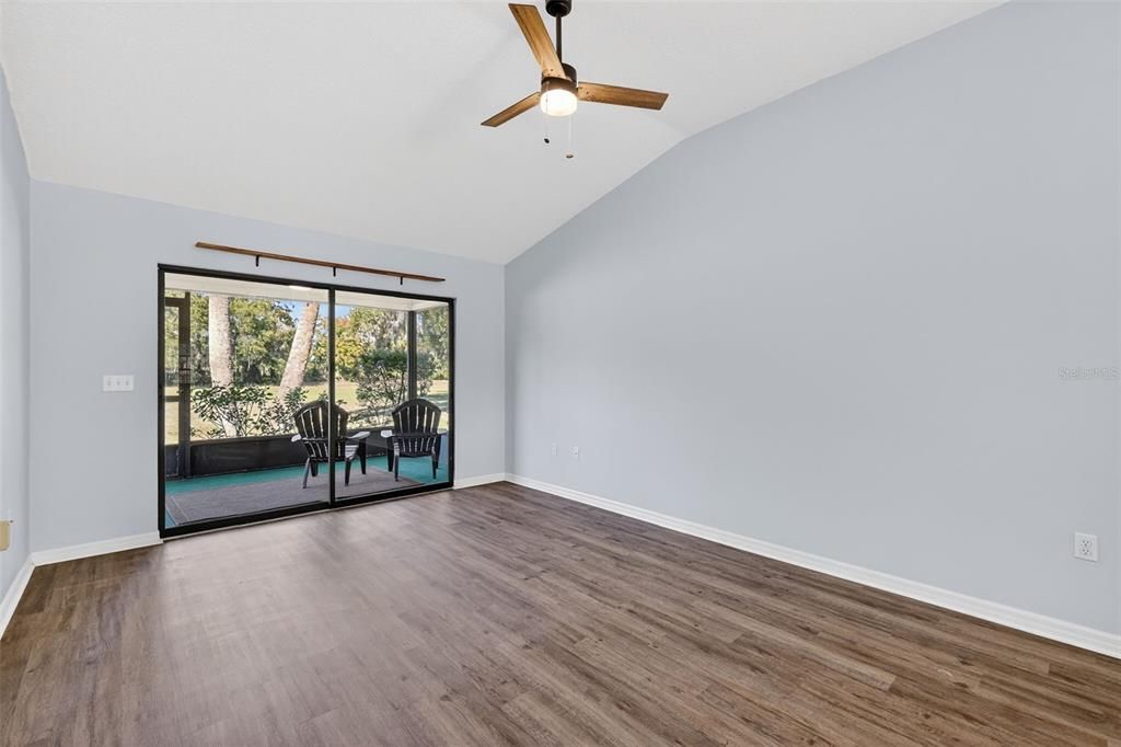 En Venta: $218,000 (2 camas, 2 baños, 1024 Pies cuadrados)