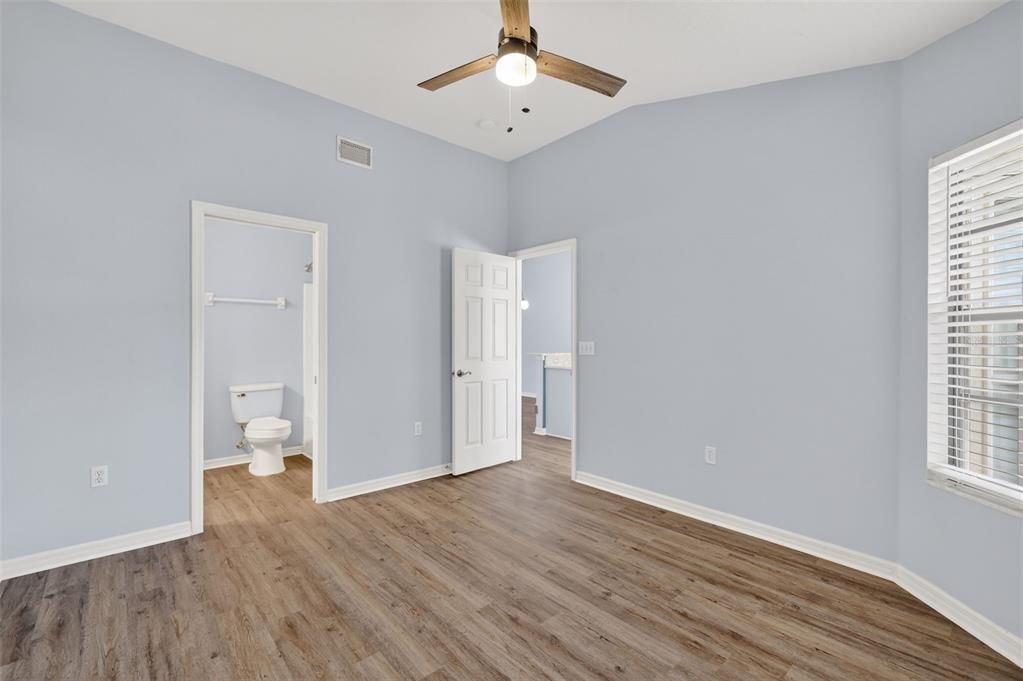 En Venta: $218,000 (2 camas, 2 baños, 1024 Pies cuadrados)