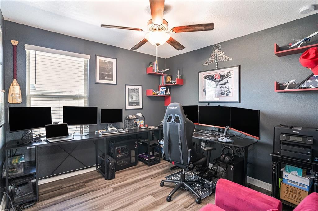 En Venta: $425,000 (5 camas, 2 baños, 2264 Pies cuadrados)